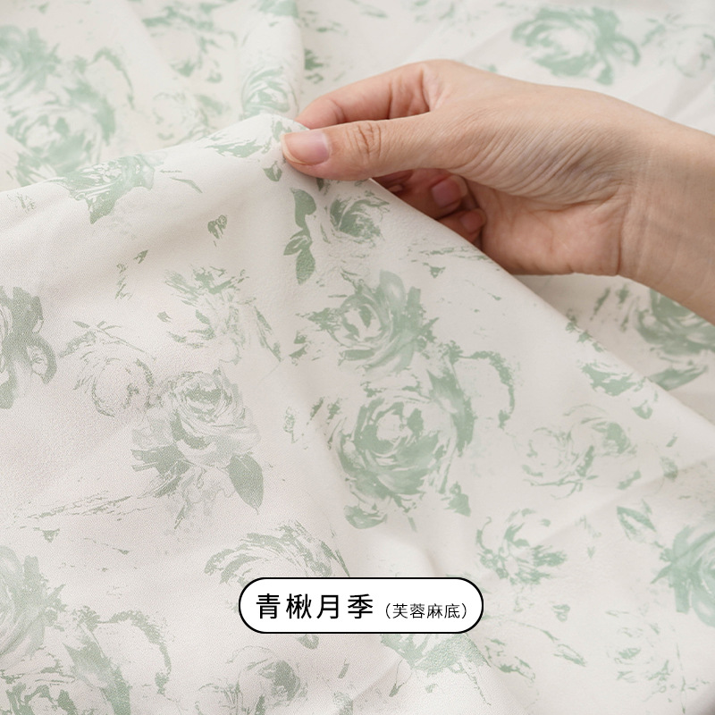 Factory custom digital printing chiffon fabric 100% polyester skirt garment fabrics Factory custom digital printing chiffon fabric 100% polyester skirt garment fabrics