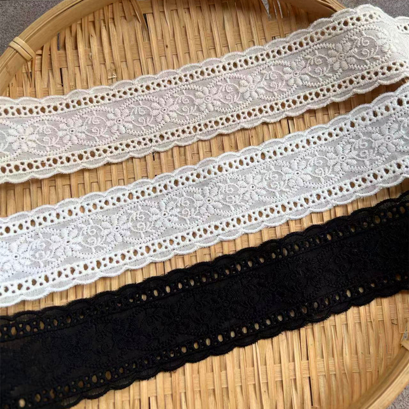 New Cotton Floral Embroidered Lace trim Clothing Trim decorative lace for Home Textile and dress New Cotton Floral Embroidered Lace trim Clothing Trim decorative lace for Home Textile and dress