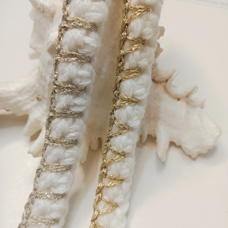 Hand-crocheted lace trim for decorating knitting lace trim accessories for Chanel-style jackets Hand-crocheted lace trim for decorating knitting lace trim accessories for Chanel-style jackets