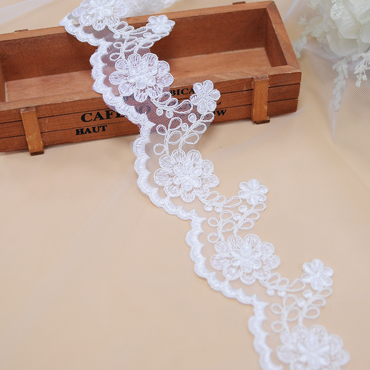White Embroidered Cord Lace Trimming Fringe for Wedding Dress and Veil Decor