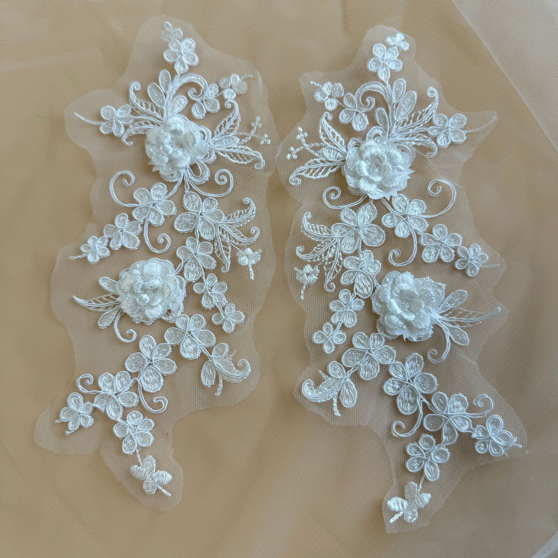 Fashion white 3D beading lace trims and patches for bridal wedding dress