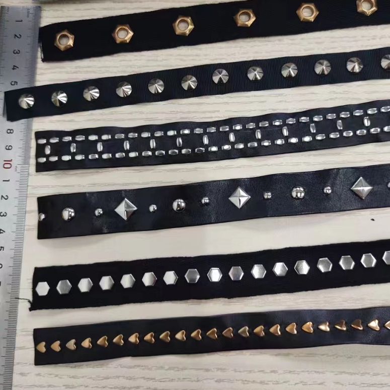 Customize Eyelets Rivets Trimming 