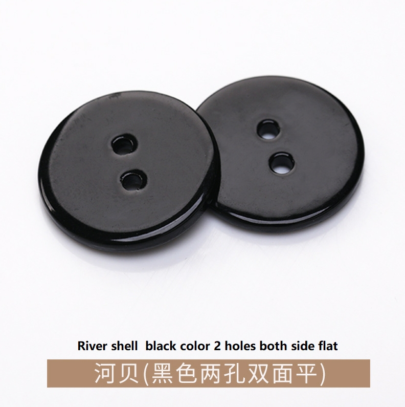 2 & 4 holes black color shell buttons 2 & 4 holes black color shell buttons