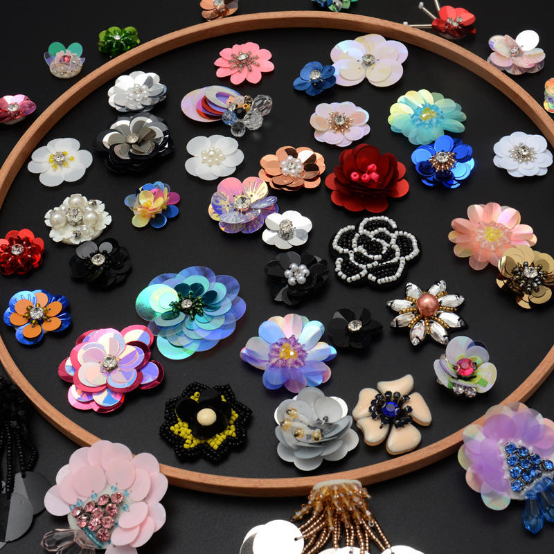 Handmade Beaded Patches: The Perfect Choice for Fashionable Apparel Handmade Beaded Patches: The Perfect Choice for Fashionable Apparel